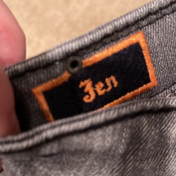 SOLD - Picture 4 of 14